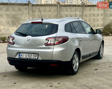 Серый Рено Меган, объемом двигателя 1.46 л и пробегом 274 тыс. км за 6300 $, фото 17 на Automoto.ua