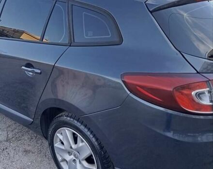 Серый Рено Меган, объемом двигателя 1.46 л и пробегом 340 тыс. км за 6700 $, фото 12 на Automoto.ua