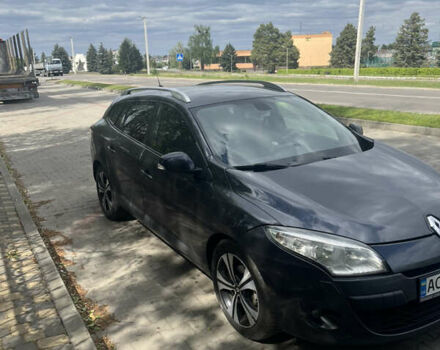Сірий Рено Меган, об'ємом двигуна 1.46 л та пробігом 300 тис. км за 5200 $, фото 1 на Automoto.ua