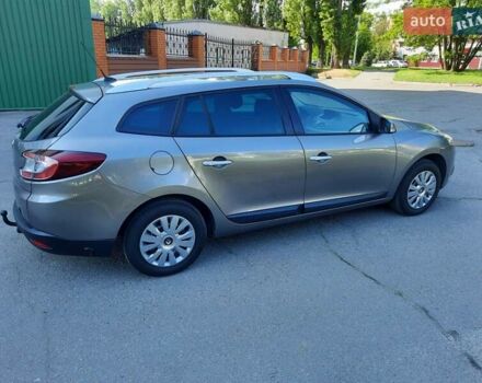 Серый Рено Меган, объемом двигателя 1.6 л и пробегом 194 тыс. км за 8100 $, фото 16 на Automoto.ua