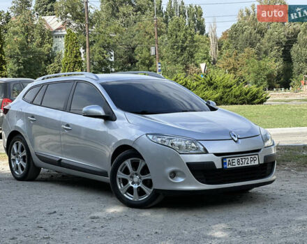 Сірий Рено Меган, об'ємом двигуна 1.46 л та пробігом 280 тис. км за 6800 $, фото 1 на Automoto.ua