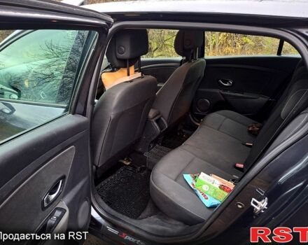 Сірий Рено Меган, об'ємом двигуна 1.5 л та пробігом 316 тис. км за 7500 $, фото 7 на Automoto.ua