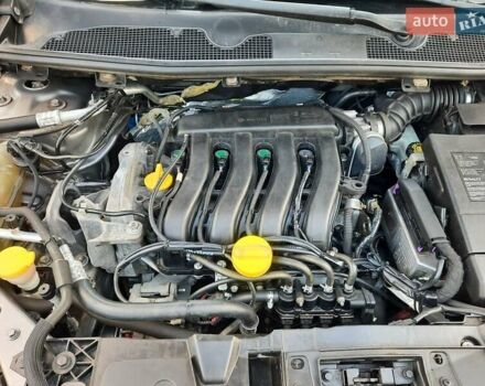 Серый Рено Меган, объемом двигателя 1.6 л и пробегом 194 тыс. км за 8100 $, фото 114 на Automoto.ua