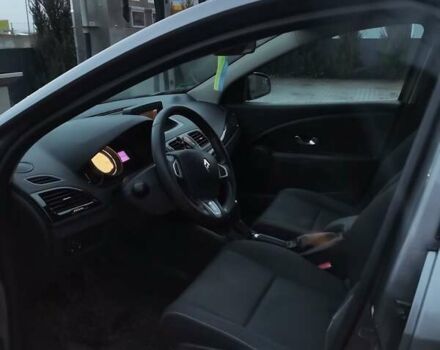 Сірий Рено Меган, об'ємом двигуна 1.46 л та пробігом 267 тис. км за 6900 $, фото 17 на Automoto.ua