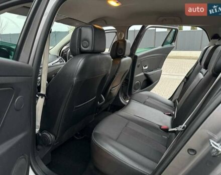 Сірий Рено Меган, об'ємом двигуна 1.4 л та пробігом 216 тис. км за 7700 $, фото 27 на Automoto.ua