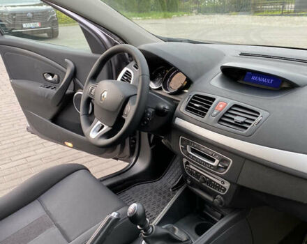 Серый Рено Меган, объемом двигателя 1.9 л и пробегом 285 тыс. км за 7300 $, фото 22 на Automoto.ua