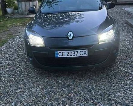 Рено Меган 2011 в Косове на Automoto.ua Серый Рено Меган, объемом двигателя 1.46 л и пробегом 254 тыс. км за 6999 $, фото 22 на Automoto.ua