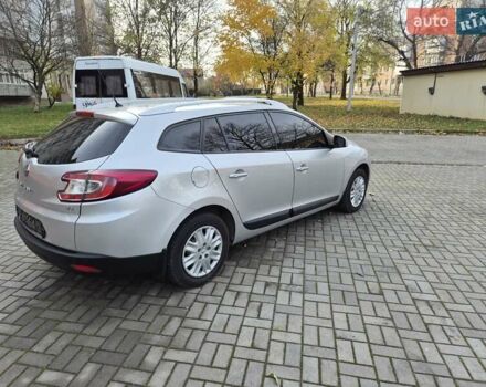 Сірий Рено Меган, об'ємом двигуна 1.46 л та пробігом 252 тис. км за 7300 $, фото 5 на Automoto.ua