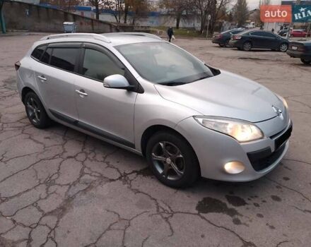 Серый Рено Меган, объемом двигателя 1.5 л и пробегом 273 тыс. км за 6900 $, фото 8 на Automoto.ua