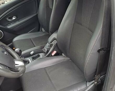 Серый Рено Меган, объемом двигателя 1.5 л и пробегом 285 тыс. км за 7000 $, фото 26 на Automoto.ua