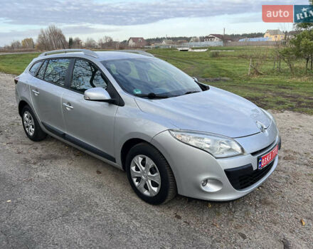 Сірий Рено Меган, об'ємом двигуна 1.5 л та пробігом 230 тис. км за 6999 $, фото 7 на Automoto.ua