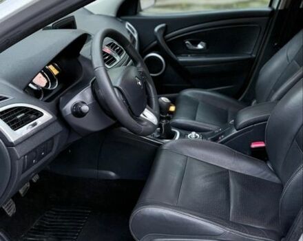Сірий Рено Меган, об'ємом двигуна 0 л та пробігом 264 тис. км за 5704 $, фото 5 на Automoto.ua