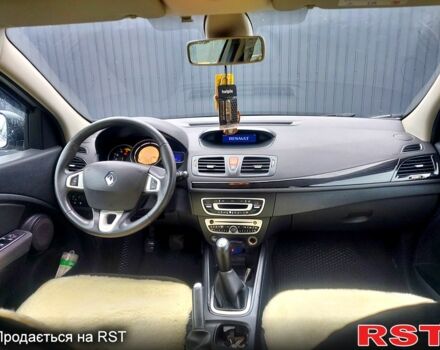 Серый Рено Меган, объемом двигателя 1.5 л и пробегом 267 тыс. км за 6850 $, фото 4 на Automoto.ua