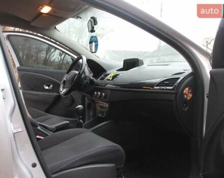 Сірий Рено Меган, об'ємом двигуна 1.5 л та пробігом 270 тис. км за 7200 $, фото 15 на Automoto.ua