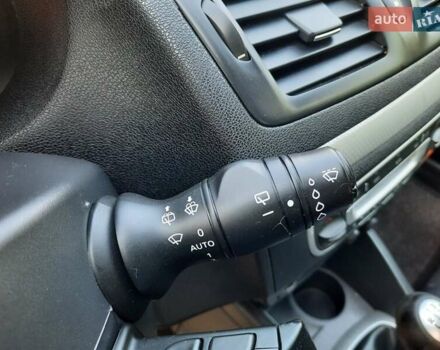 Серый Рено Меган, объемом двигателя 1.6 л и пробегом 194 тыс. км за 8100 $, фото 47 на Automoto.ua