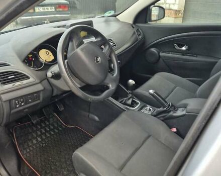 Серый Рено Меган, объемом двигателя 1.5 л и пробегом 228 тыс. км за 6650 $, фото 16 на Automoto.ua