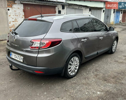 Сірий Рено Меган, об'ємом двигуна 1.46 л та пробігом 237 тис. км за 6550 $, фото 12 на Automoto.ua