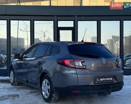Серый Рено Меган, объемом двигателя 1.46 л и пробегом 316 тыс. км за 5290 $, фото 4 на Automoto.ua
