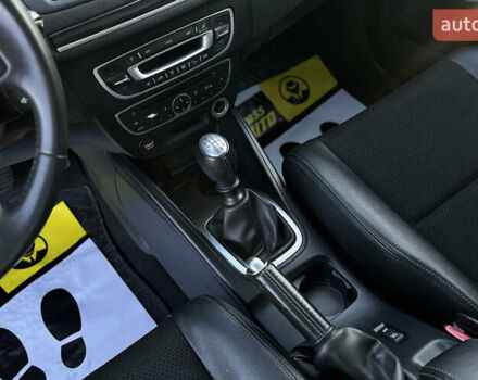 Сірий Рено Меган, об'ємом двигуна 1.46 л та пробігом 208 тис. км за 7800 $, фото 11 на Automoto.ua