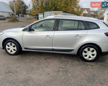 Серый Рено Меган, объемом двигателя 1.46 л и пробегом 221 тыс. км за 7000 $, фото 2 на Automoto.ua