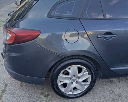 Серый Рено Меган, объемом двигателя 1.46 л и пробегом 340 тыс. км за 6700 $, фото 11 на Automoto.ua