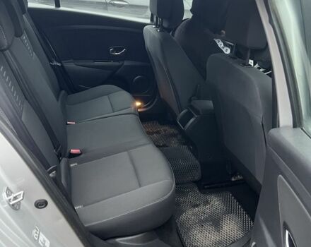 Серый Рено Меган, объемом двигателя 1.5 л и пробегом 250 тыс. км за 6600 $, фото 7 на Automoto.ua