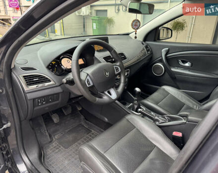 Сірий Рено Меган, об'ємом двигуна 1.5 л та пробігом 218 тис. км за 7200 $, фото 33 на Automoto.ua