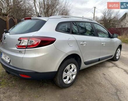 Серый Рено Меган, объемом двигателя 1.46 л и пробегом 232 тыс. км за 7600 $, фото 3 на Automoto.ua