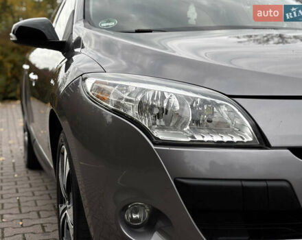 Серый Рено Меган, объемом двигателя 1.5 л и пробегом 146 тыс. км за 8890 $, фото 13 на Automoto.ua