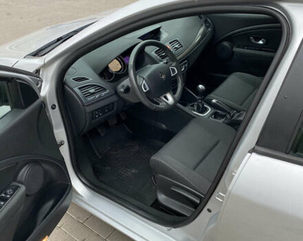 Сірий Рено Меган, об'ємом двигуна 1.5 л та пробігом 277 тис. км за 6999 $, фото 23 на Automoto.ua