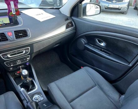 Серый Рено Меган, объемом двигателя 1.9 л и пробегом 265 тыс. км за 5440 $, фото 20 на Automoto.ua