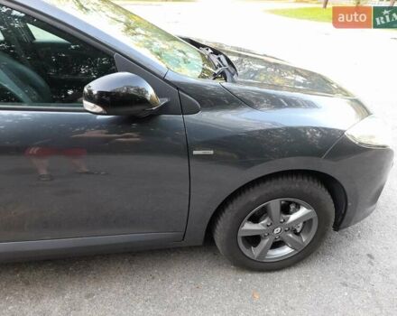 Серый Рено Меган, объемом двигателя 1.4 л и пробегом 254 тыс. км за 6800 $, фото 8 на Automoto.ua