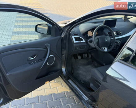 Сірий Рено Меган, об'ємом двигуна 1.4 л та пробігом 200 тис. км за 6800 $, фото 8 на Automoto.ua