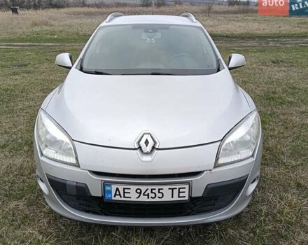 Сірий Рено Меган, об'ємом двигуна 1.5 л та пробігом 275 тис. км за 6500 $, фото 3 на Automoto.ua