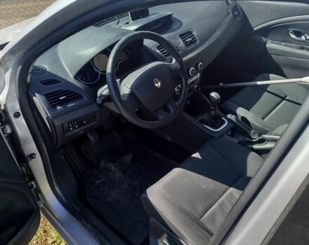 Сірий Рено Меган, об'ємом двигуна 1.5 л та пробігом 210 тис. км за 6200 $, фото 3 на Automoto.ua