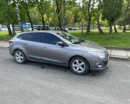 Серый Рено Меган, объемом двигателя 1.5 л и пробегом 252 тыс. км за 8200 $, фото 1 на Automoto.ua