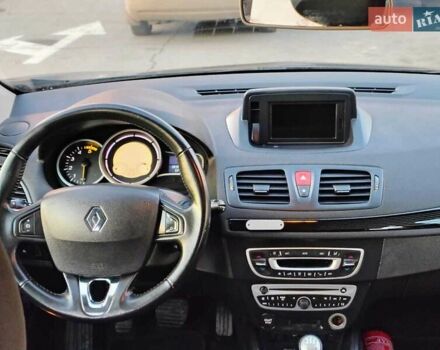 Серый Рено Меган, объемом двигателя 1.46 л и пробегом 282 тыс. км за 7700 $, фото 11 на Automoto.ua