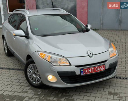 Сірий Рено Меган, об'ємом двигуна 1.6 л та пробігом 182 тис. км за 6699 $, фото 11 на Automoto.ua