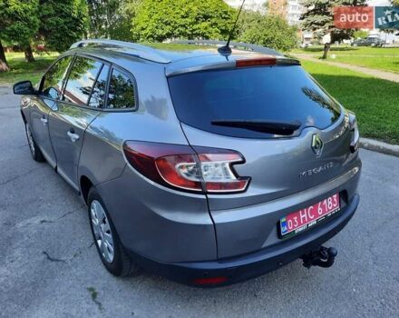 Серый Рено Меган, объемом двигателя 1.6 л и пробегом 194 тыс. км за 8100 $, фото 83 на Automoto.ua