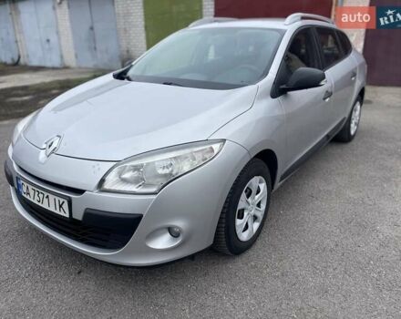 Сірий Рено Меган, об'ємом двигуна 1.46 л та пробігом 268 тис. км за 6400 $, фото 4 на Automoto.ua