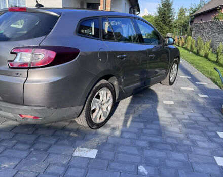 Сірий Рено Меган, об'ємом двигуна 1.5 л та пробігом 282 тис. км за 6500 $, фото 1 на Automoto.ua