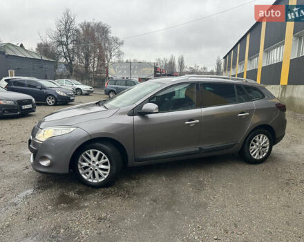 Сірий Рено Меган, об'ємом двигуна 1.87 л та пробігом 200 тис. км за 7700 $, фото 7 на Automoto.ua