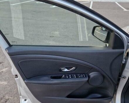 Сірий Рено Меган, об'ємом двигуна 1.5 л та пробігом 288 тис. км за 7100 $, фото 28 на Automoto.ua