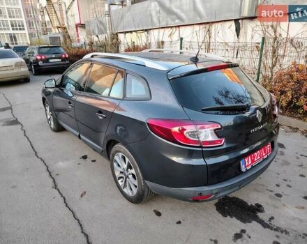 Серый Рено Меган, объемом двигателя 1.46 л и пробегом 282 тыс. км за 7700 $, фото 2 на Automoto.ua