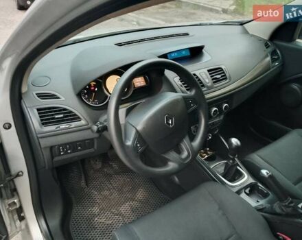 Серый Рено Меган, объемом двигателя 1.5 л и пробегом 273 тыс. км за 6900 $, фото 11 на Automoto.ua