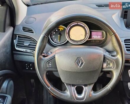 Сірий Рено Меган, об'ємом двигуна 1.46 л та пробігом 283 тис. км за 7700 $, фото 13 на Automoto.ua