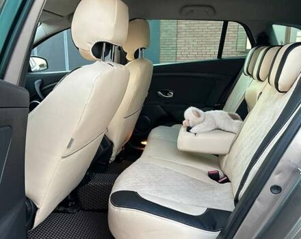 Серый Рено Меган, объемом двигателя 1.46 л и пробегом 249 тыс. км за 7800 $, фото 14 на Automoto.ua