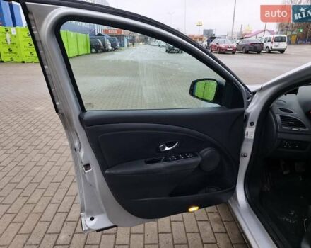 Серый Рено Меган, объемом двигателя 1.5 л и пробегом 249 тыс. км за 6750 $, фото 13 на Automoto.ua