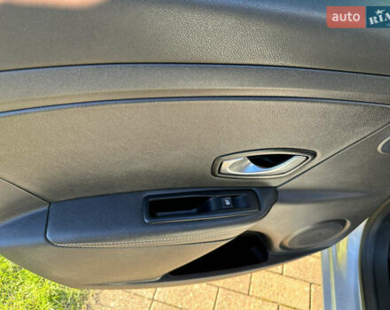 Серый Рено Меган, объемом двигателя 1.5 л и пробегом 257 тыс. км за 8500 $, фото 6 на Automoto.ua