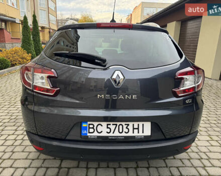 Серый Рено Меган, объемом двигателя 1.5 л и пробегом 278 тыс. км за 8450 $, фото 15 на Automoto.ua